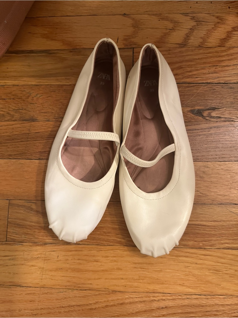 Zara Ivory Ballet Flats with Elastic Strap